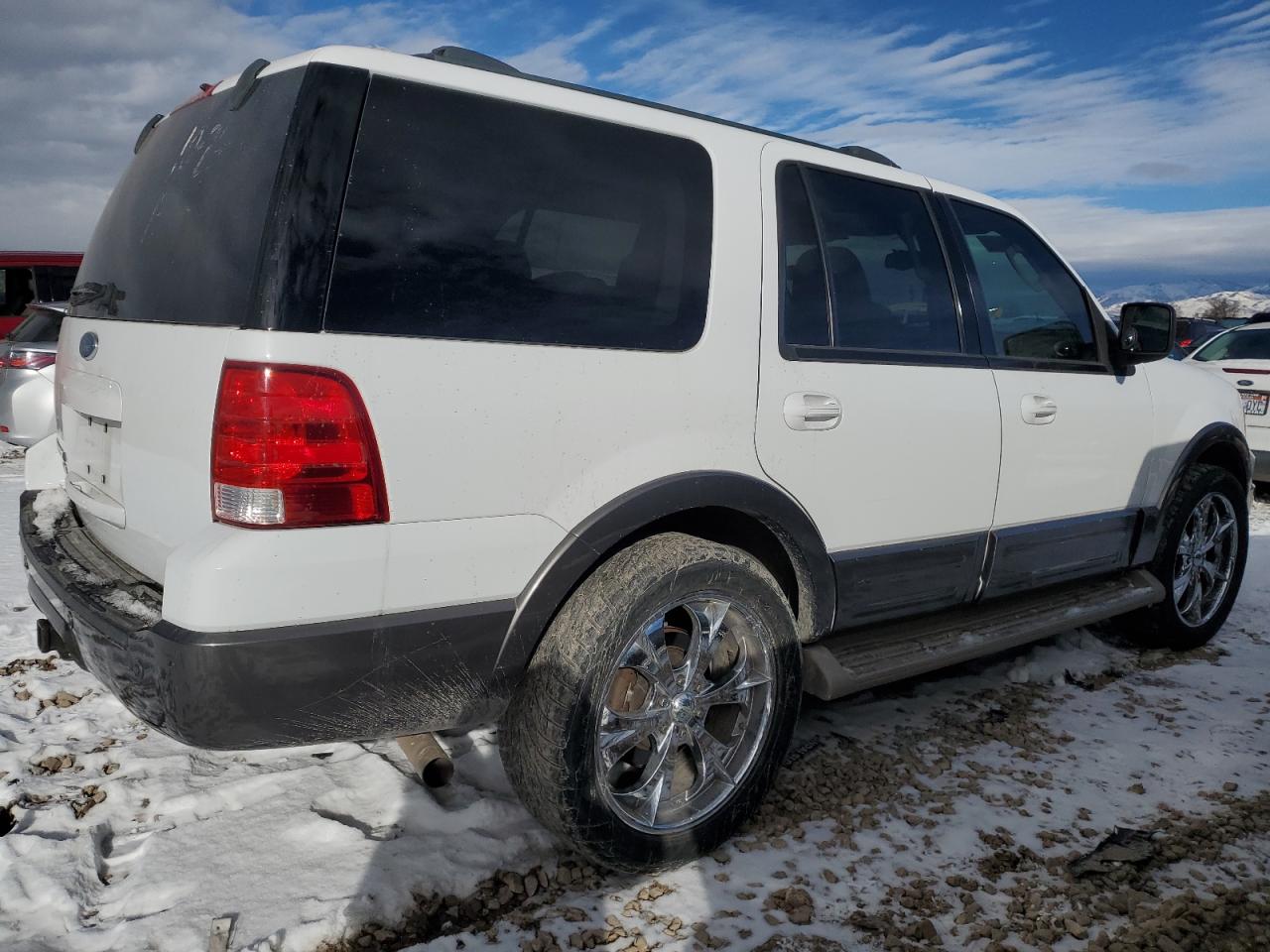 1FMPU15LX4LA27864 2004 Ford Expedition Xlt