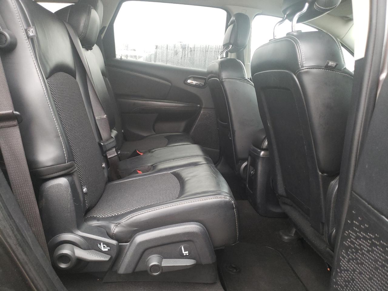 3C4PDDGG3HT553382 2017 Dodge Journey Crossroad