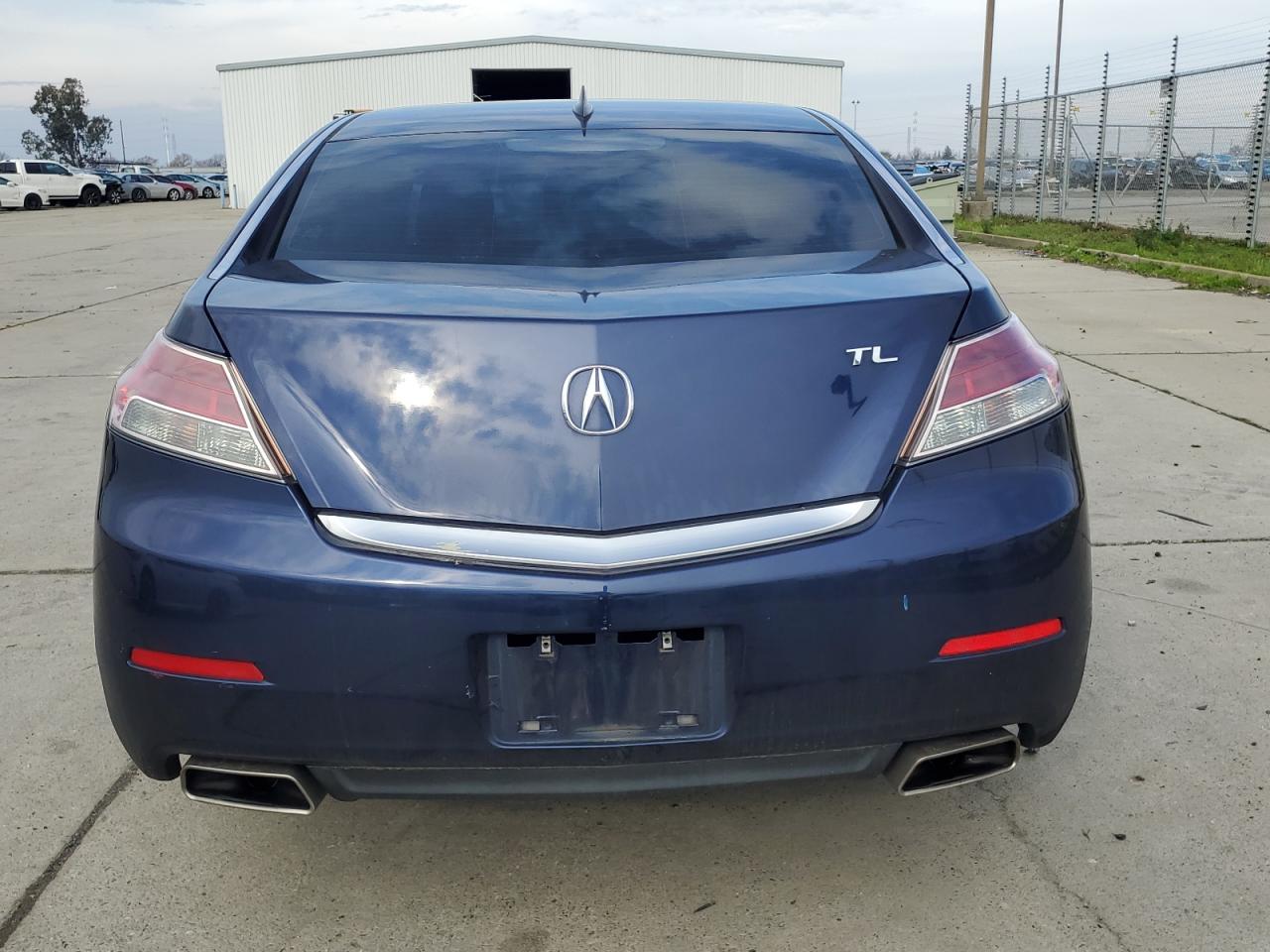 2013 Acura Tl vin: 19UUA8F28DA010153