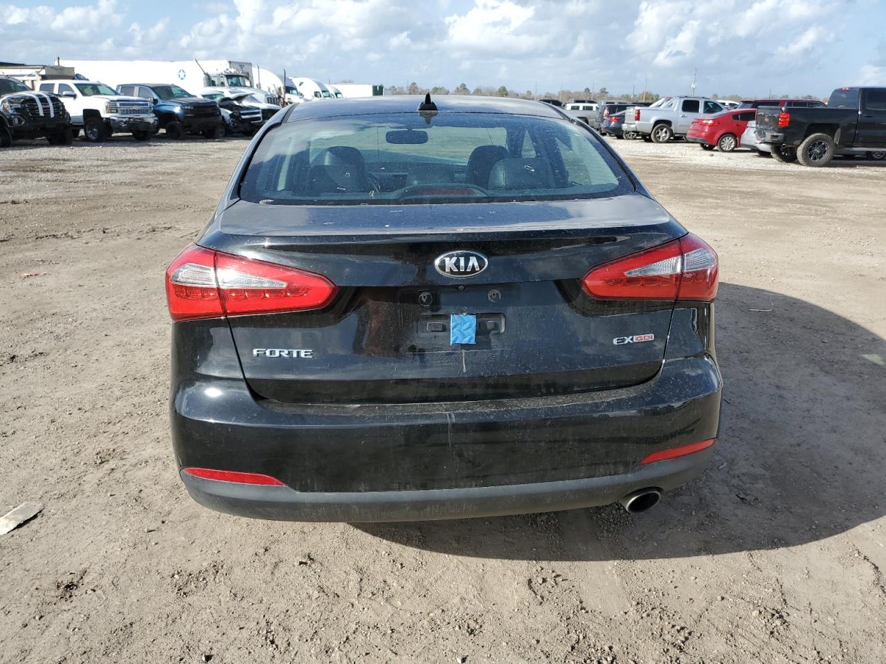 KNAFZ4A82F5283957 2015 Kia Forte Ex