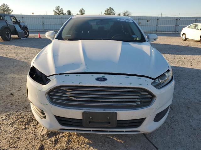 3FA6P0H71GR257823 | 2016 FORD FUSION SE