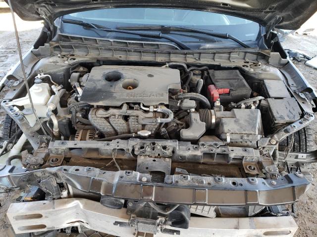 VIN 4T1B11HK3JU634068 2018 Toyota Camry, SE no.11