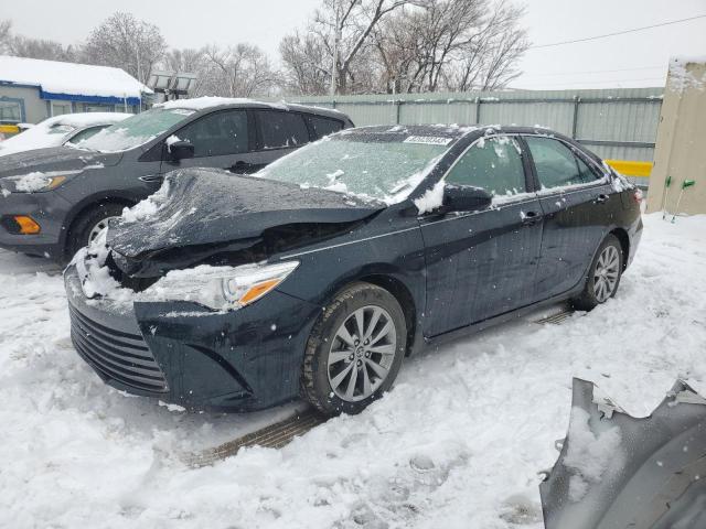 Lot #2443387814 2015 TOYOTA CAMRY LE salvage car