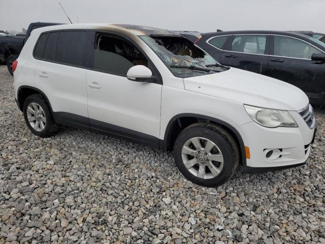 WVGBV7AX8AW002975 2010 Volkswagen Tiguan Se