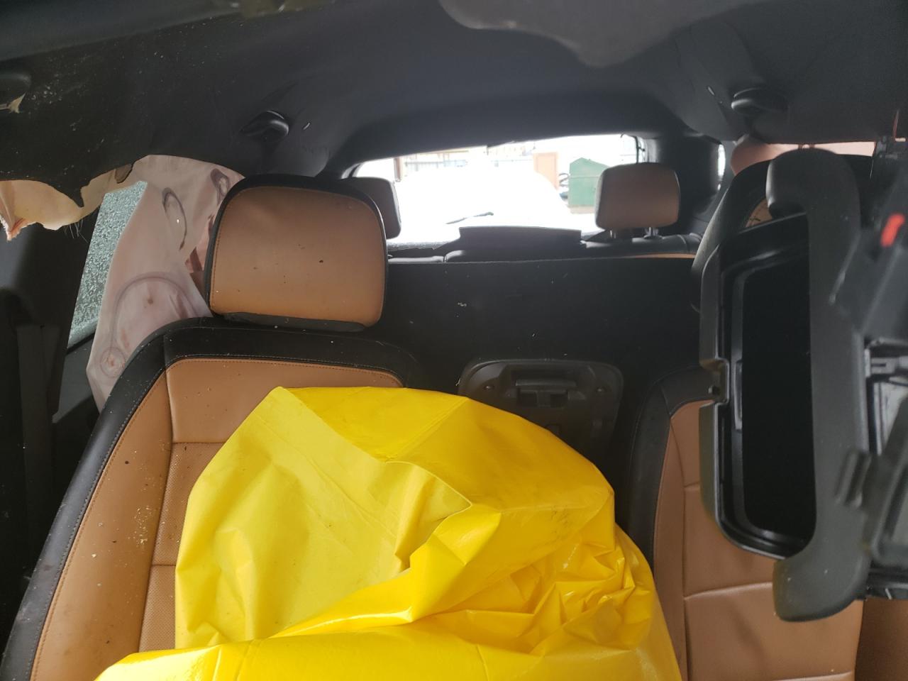 3GNAXVEV5JS559711 2018 Chevrolet Equinox Premier