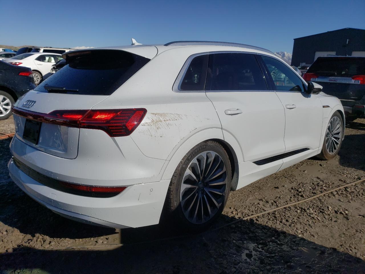 WA1VABGE6KB010758 2019 Audi E-Tron Prestige