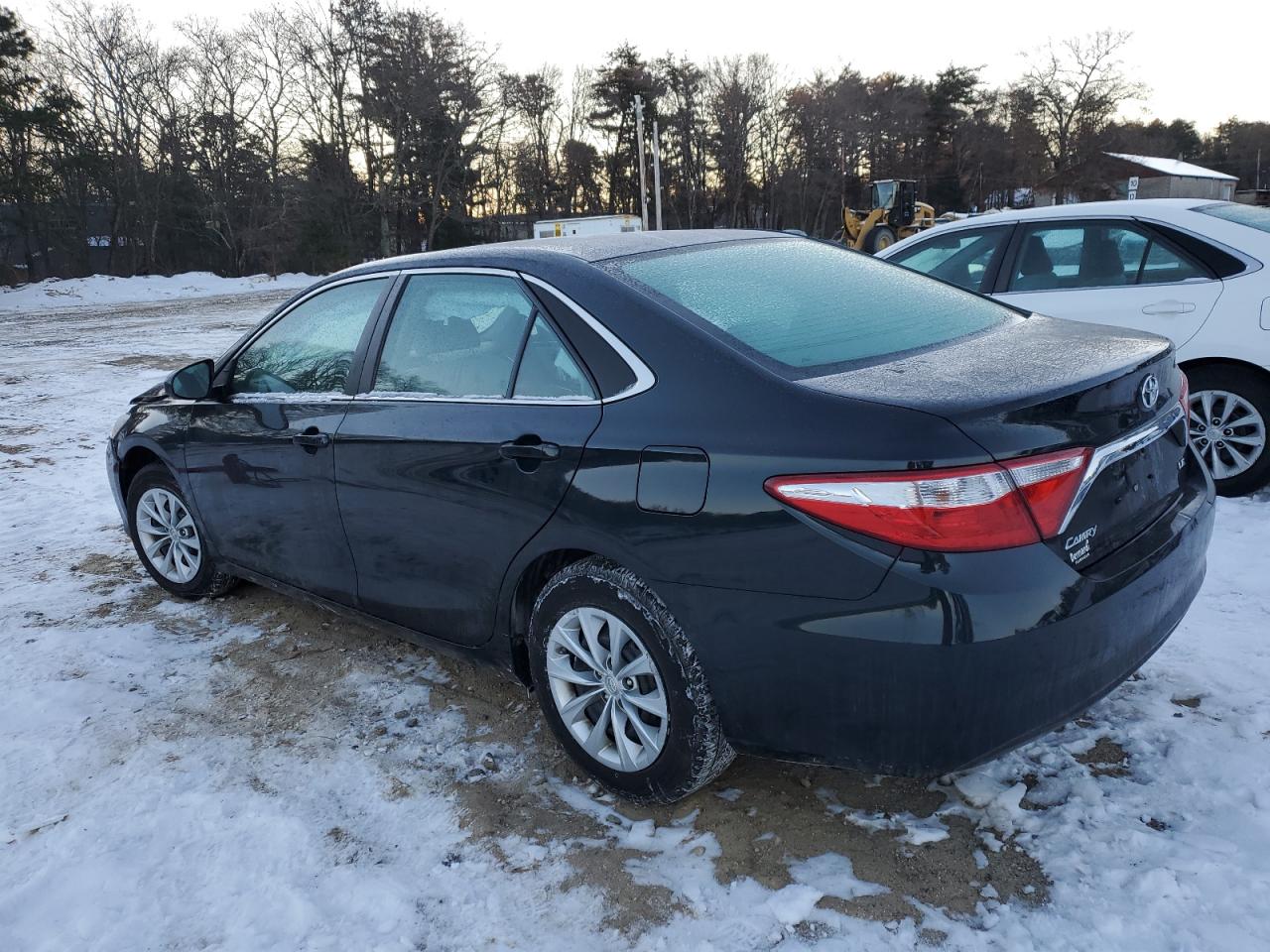 2016 Toyota Camry Le vin: 4T4BF1FK7GR556512