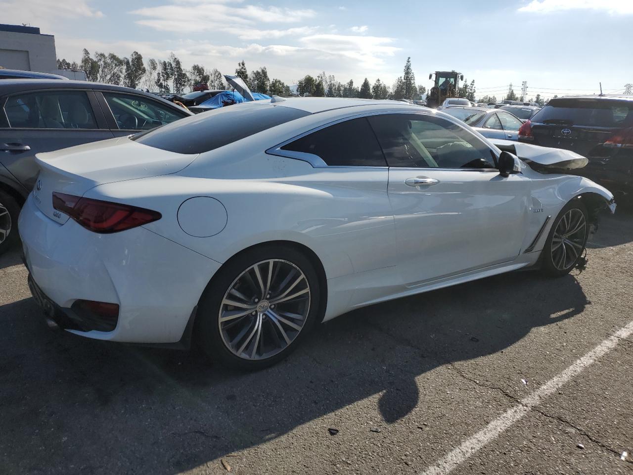 JN1EV7EK9HM361521 2017 Infiniti Q60 Premium