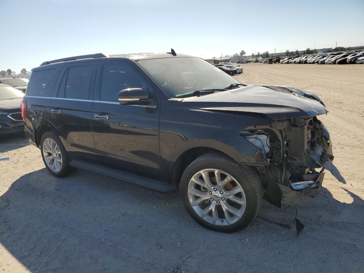 2020 Ford Expedition Xlt vin: 1FMJU1HTXLEA61761