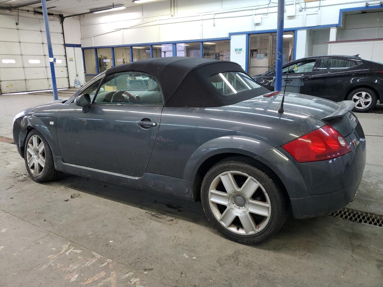 TRUTC28N541020511 2004 Audi Tt
