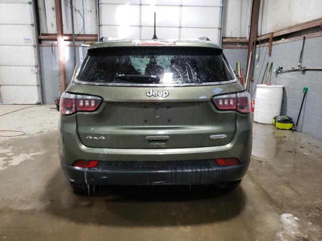 3C4NJDBBXJT168032 | 2018 JEEP COMPASS LA