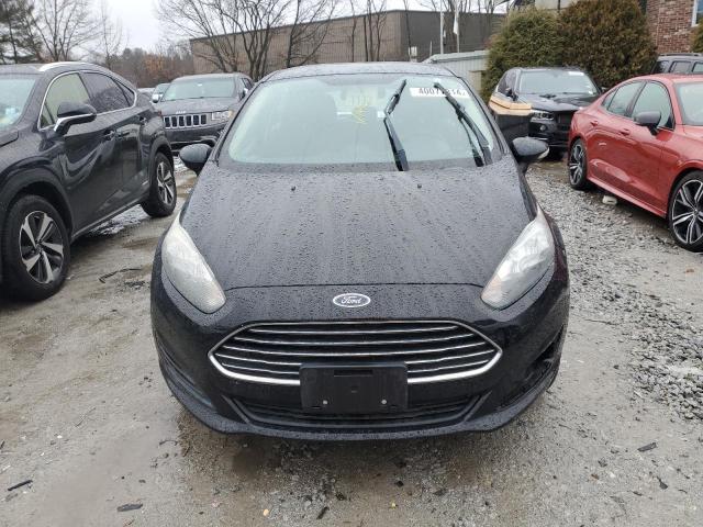 3FADP4EJ9JM113133 | 2018 Ford fiesta se