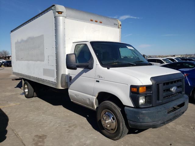 2014 Ford Econoline - Image 4