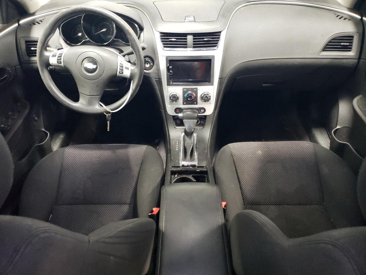 1G1ZC5EB2AF182653 2010 Chevrolet Malibu 1Lt