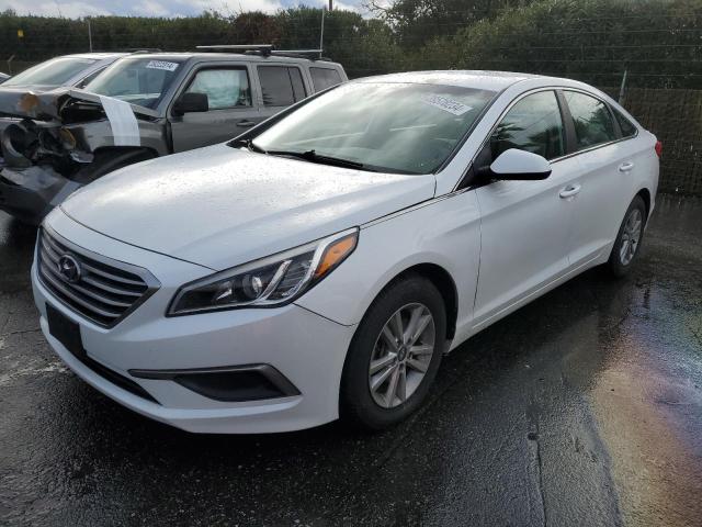 Lot #2339806714 2017 HYUNDAI SONATA SE salvage car