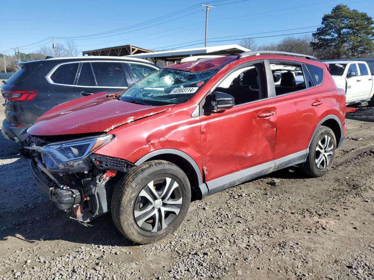 2T3ZFREV6HW318825 2017 Toyota Rav4 Le