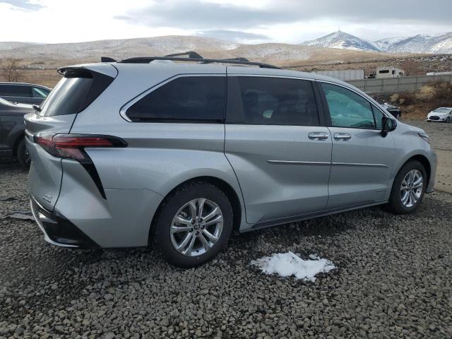 5TDDSKFC7MS014571 2021 TOYOTA SIENNA, photo no. 3