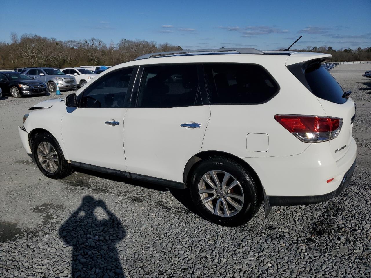 2016 Nissan Pathfinder S vin: 5N1AR2MN9GC611113