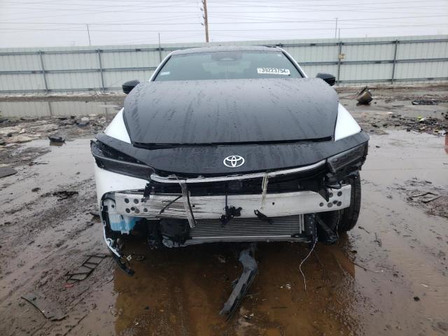 2023 Toyota Crown Platinum VIN: JTDAFAAF5P3001472 Lot: 39223754