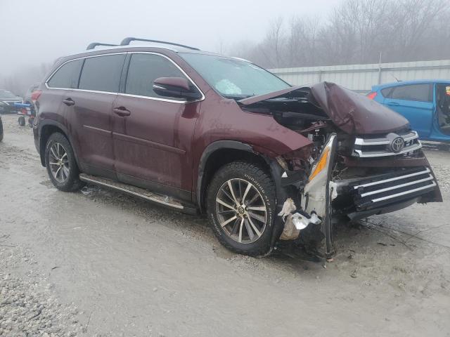 VIN 5TDJZRFH9KS948358 2019 Toyota Highlander, SE no.4