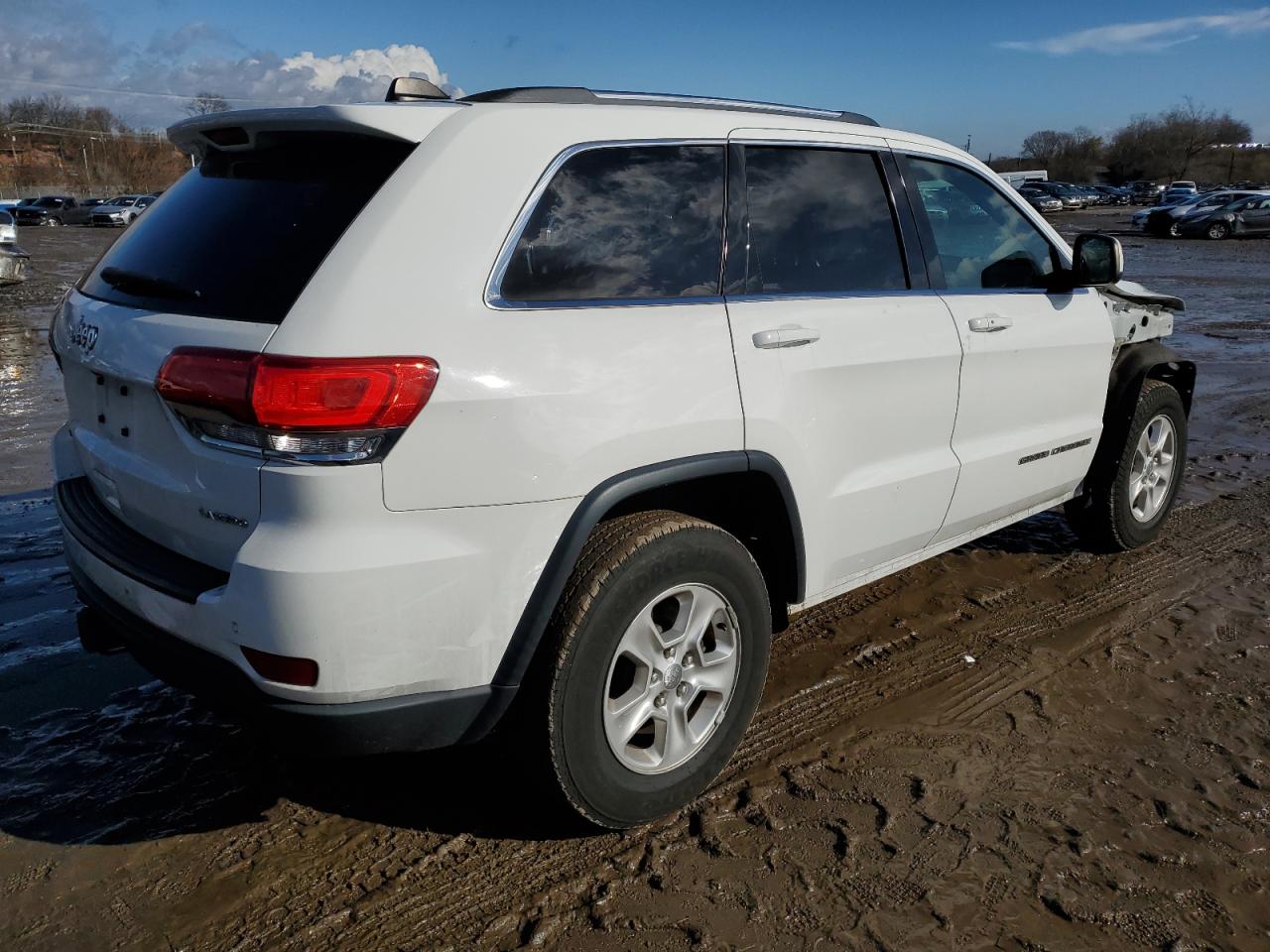 1C4RJFAG3HC875991 2017 Jeep Grand Cherokee Laredo