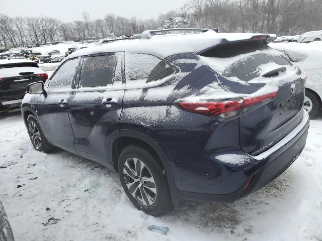 VIN 5TDGZRBH0NS183660 2022 Toyota Highlander, Xle no.2