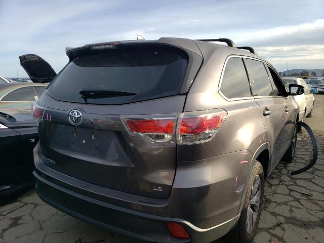 VIN 5TDZKRFH0FS097564 2015 Toyota Highlander, LE no.3