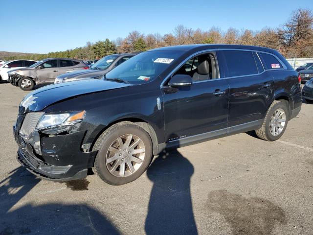 2013 Lincoln MKT 