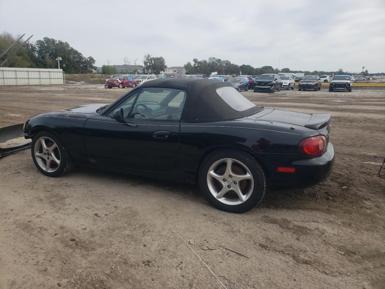 jm1nb353910209081 JM1NB353910209081 2001 Mazda Mx-5 Miata Base