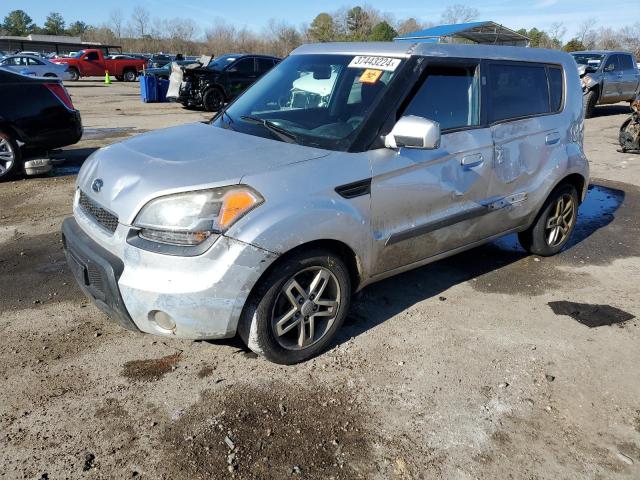 2010 Kia Soul +