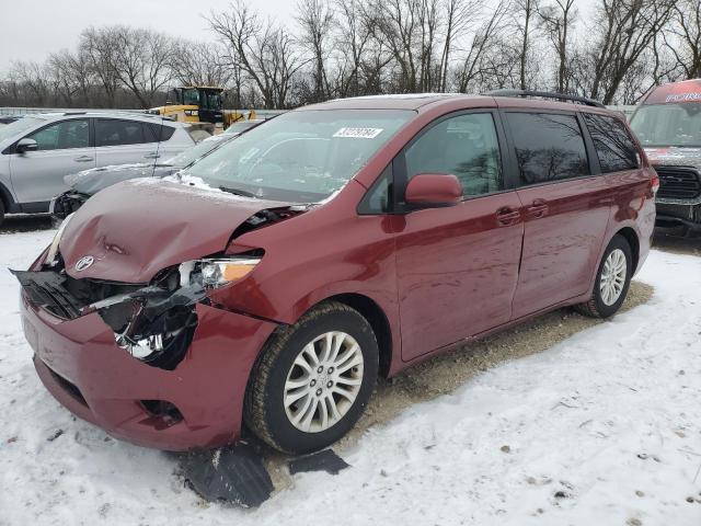 2012 Toyota Sienna XLE