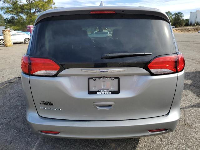 2C4RC1DG8LR156616 Chrysler Minivan VOYAGER LX 6