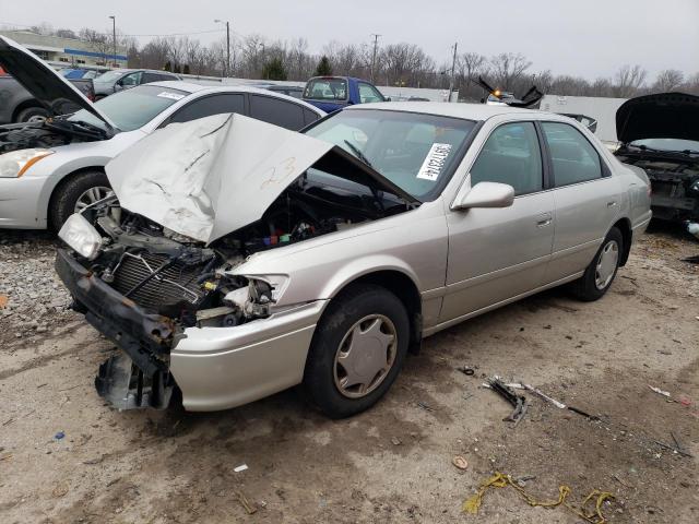 TOYOTA CAMRY CE