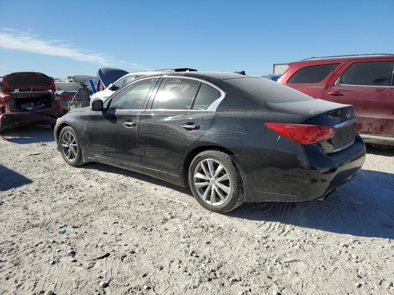 2014 Infiniti Q50 Base vin: JN1BV7AP8EM677203