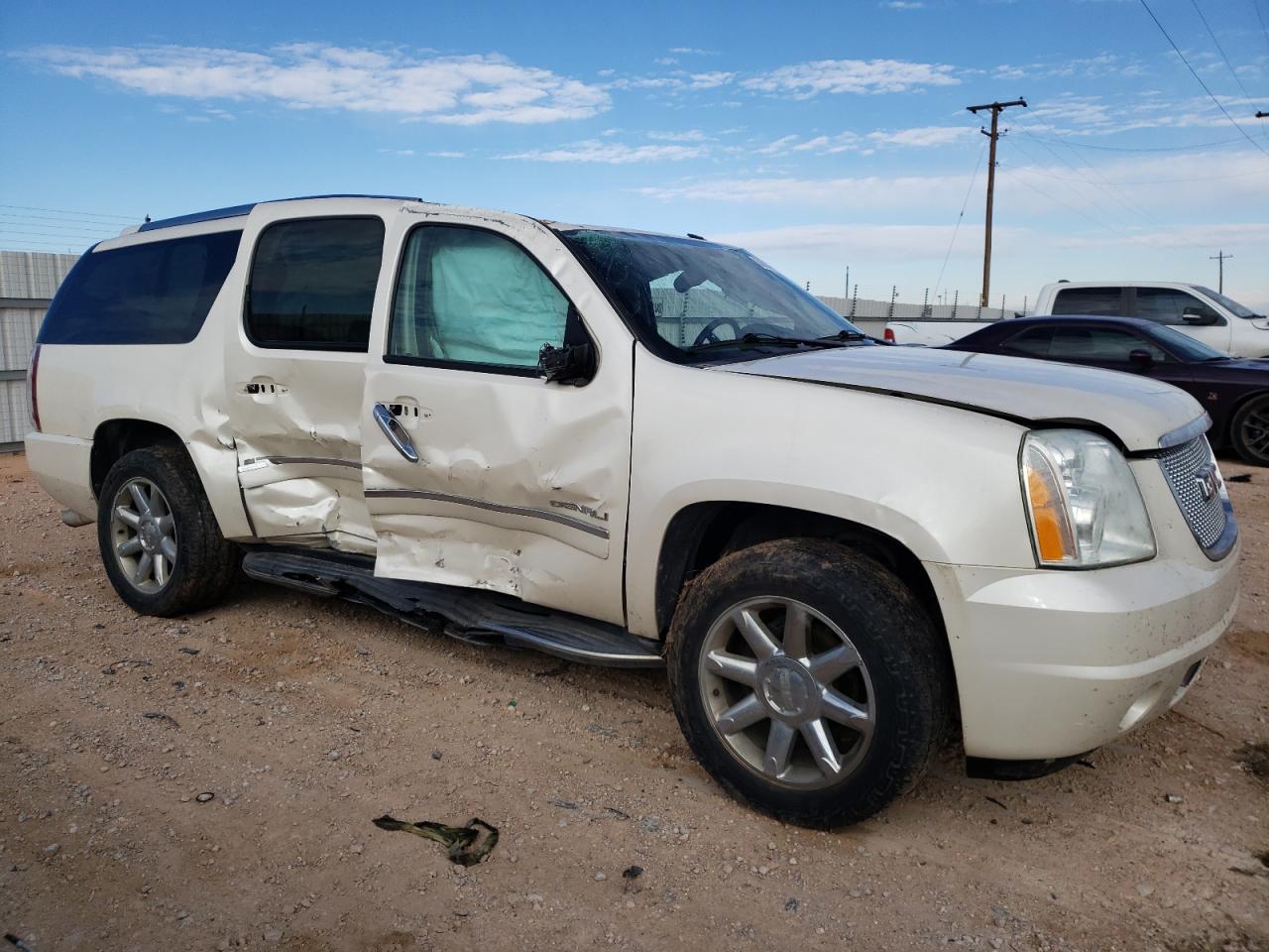 2013 GMC Yukon Xl Denali vin: 1GKS2MEF7DR322955