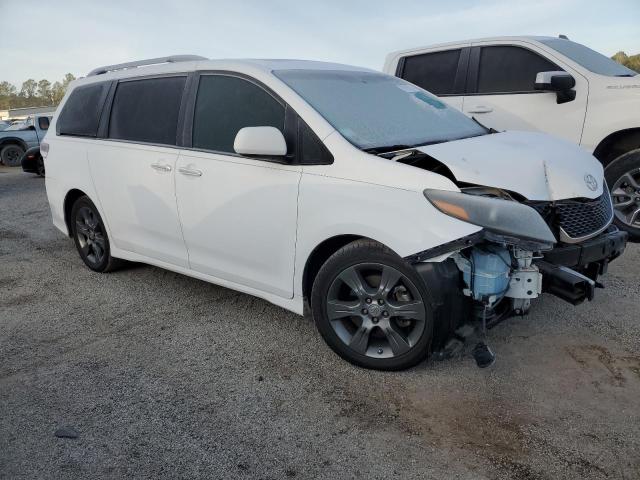 5TDXK3DC3GS711763 2016 TOYOTA SIENNA, photo no. 4