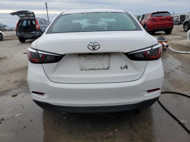 3MYDLBYVXJY313683 | 2018 TOYOTA YARIS IA