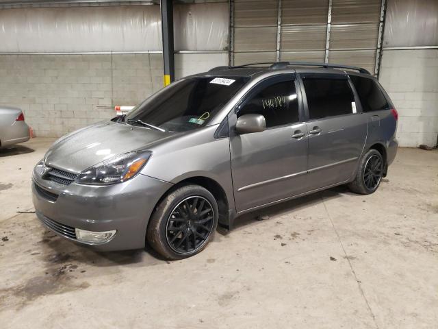 2004 Toyota Sienna XLE