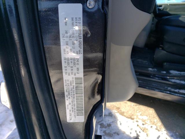 2015 CHRYSLER TOWN & COU - 2C4RC1CG2FR620036