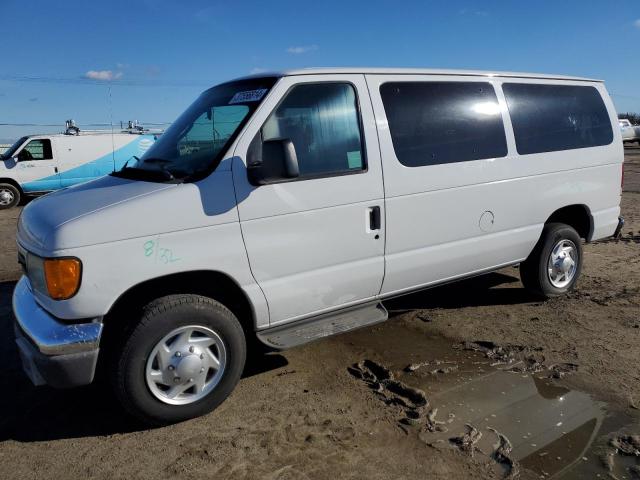 2005 Ford Econoline Cargo Van 