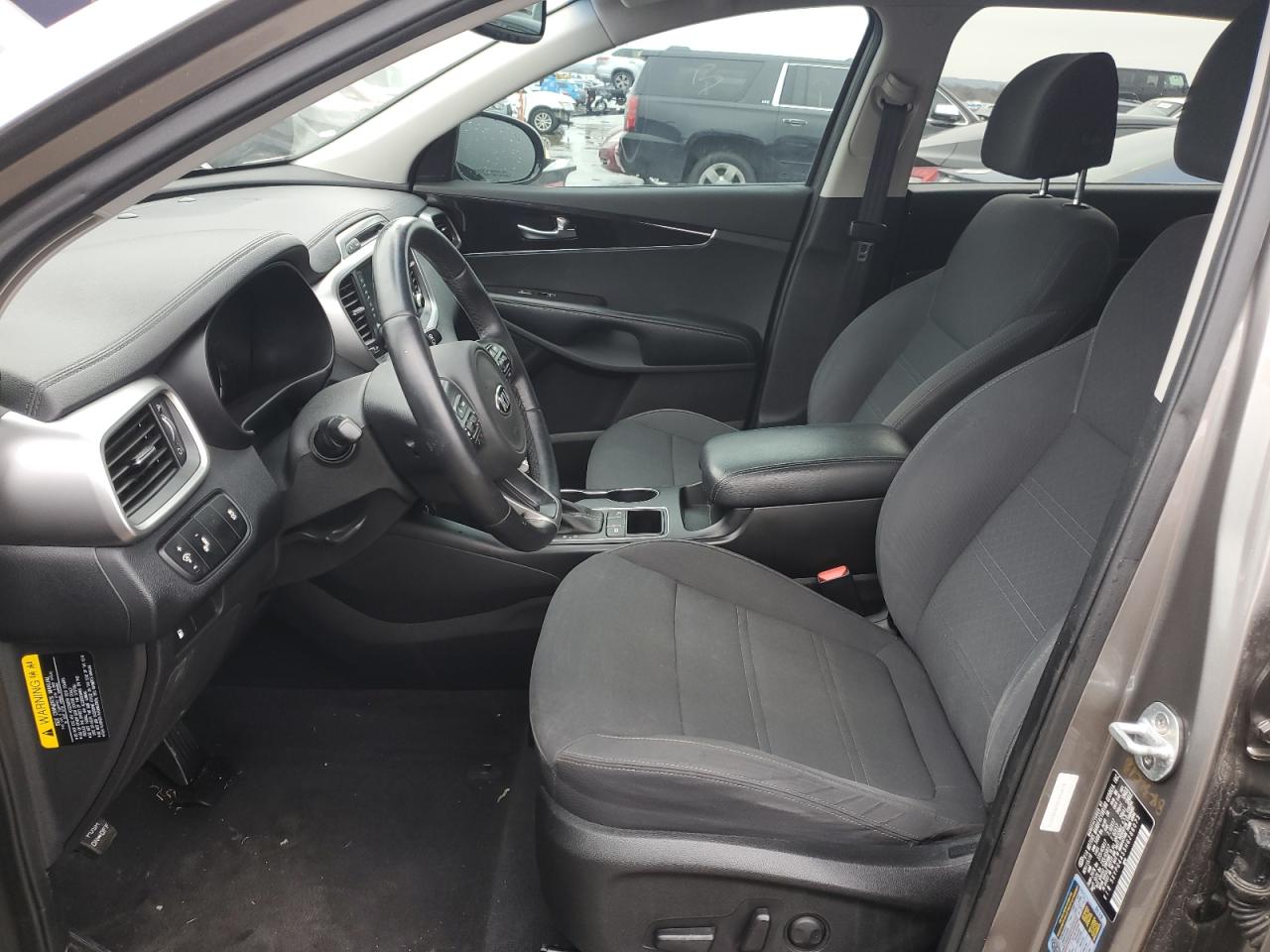 5XYPG4A55HG286073 2017 Kia Sorento Lx