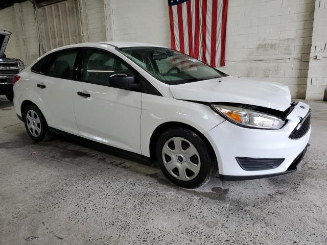 2017 Ford Focus S VIN: 1FADP3E26HL304183 Lot: 36889784