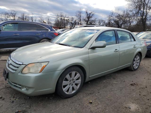 2005 Toyota Avalon XL