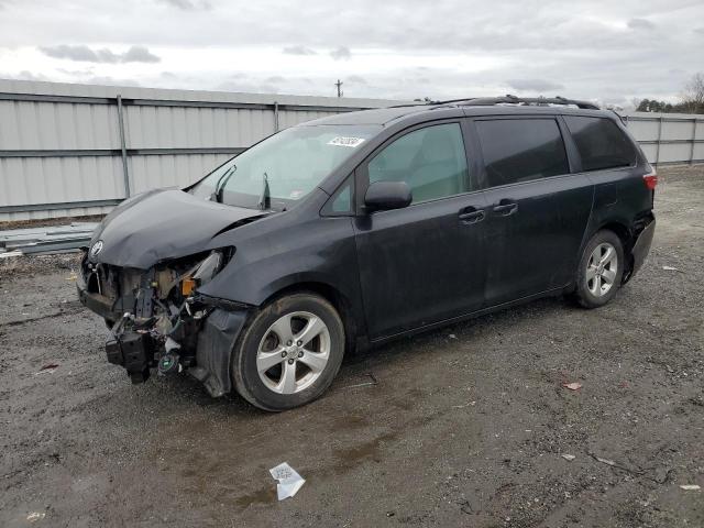 VIN KNDMG4C7XE6587857 2014 KIA Sedona, LX no.1