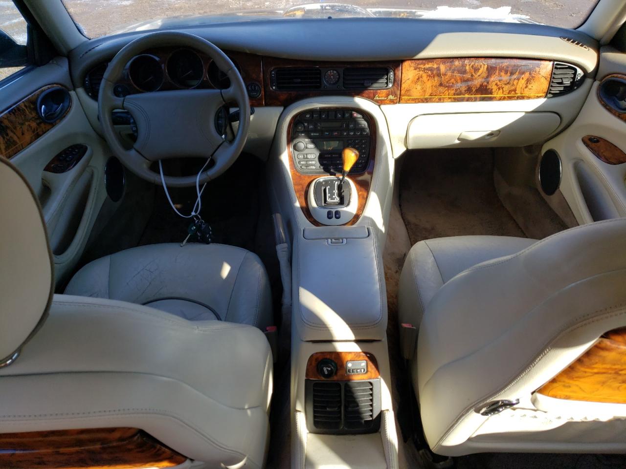 SAJKX6240WC837458 1998 Jaguar Vandenplas