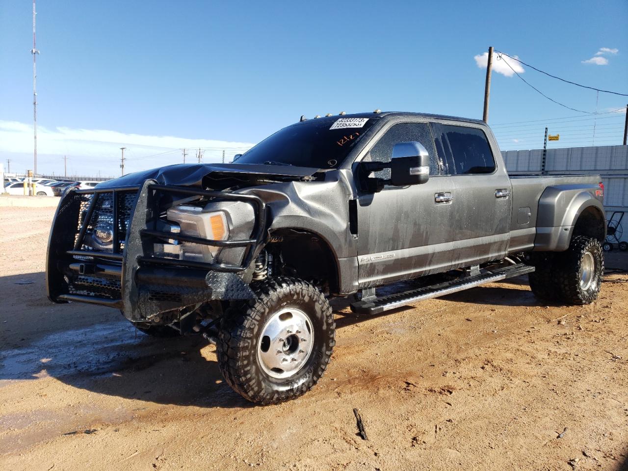 2019 Ford F350 Super Duty vin: 1FT8W3DT6KEE63693