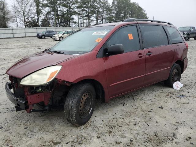 2004 Toyota Sienna CE