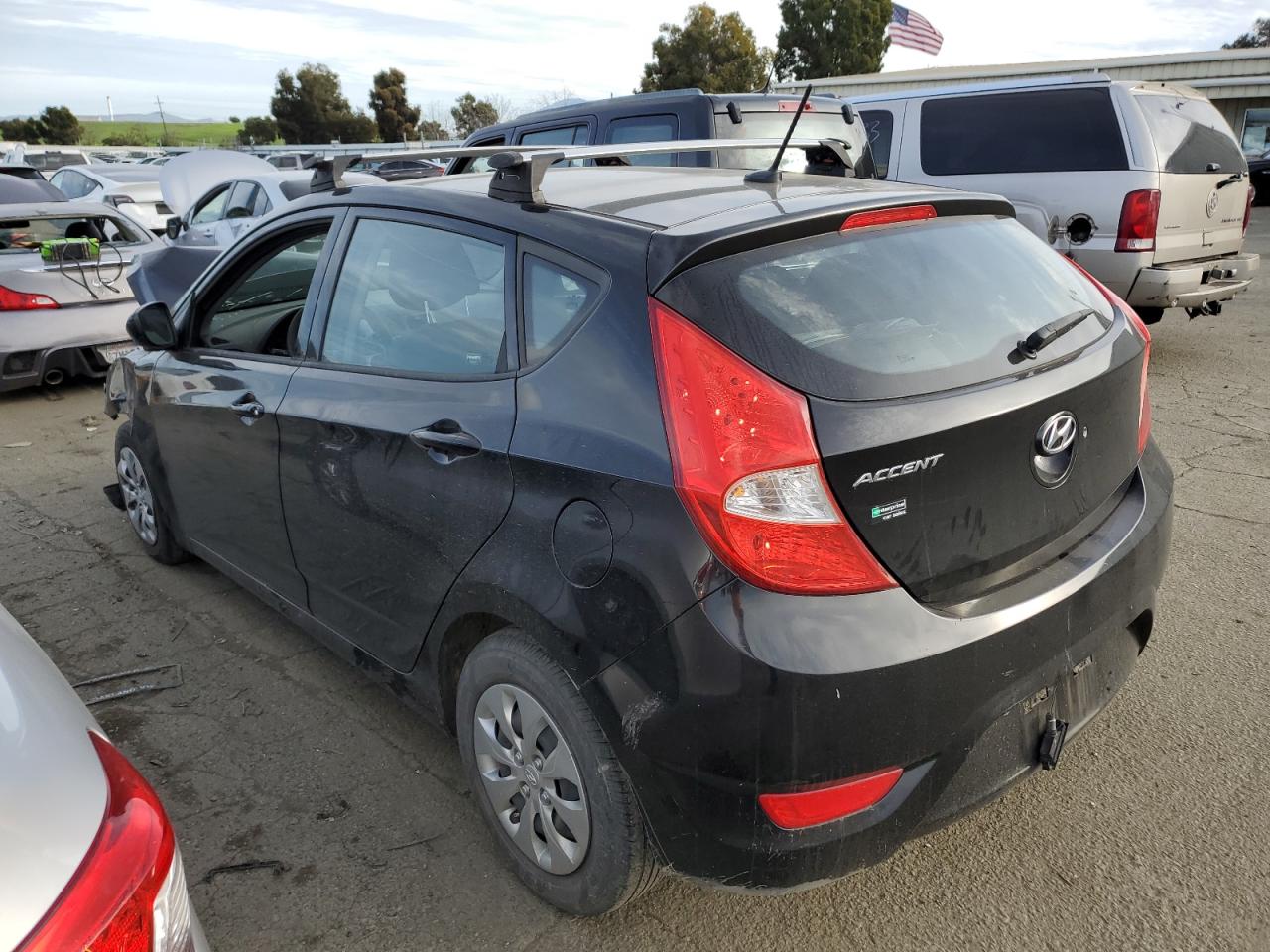 KMHCT5AE3HU327309 2017 Hyundai Accent Se