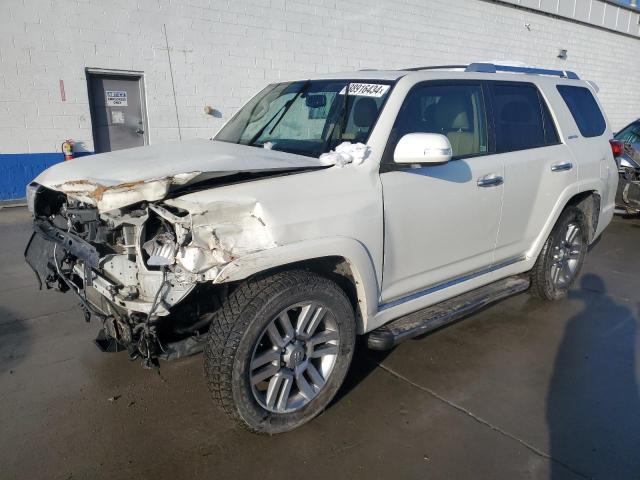 2013 Toyota 4Runner SR5