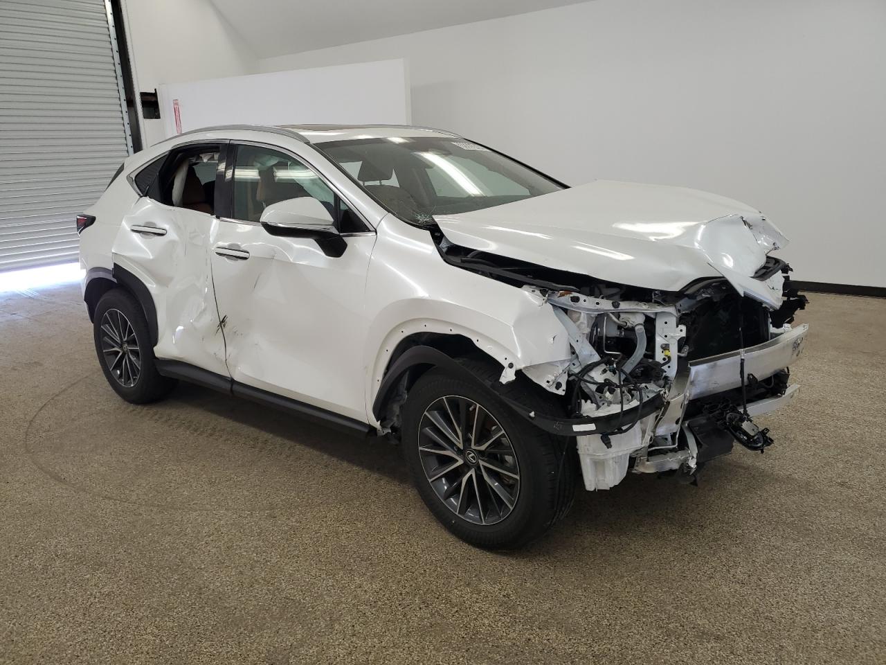 2T2GKCEZ5NC009044 2022 Lexus Nx 350H